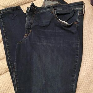 Crown & Ivy denim jeans 20W skinny
